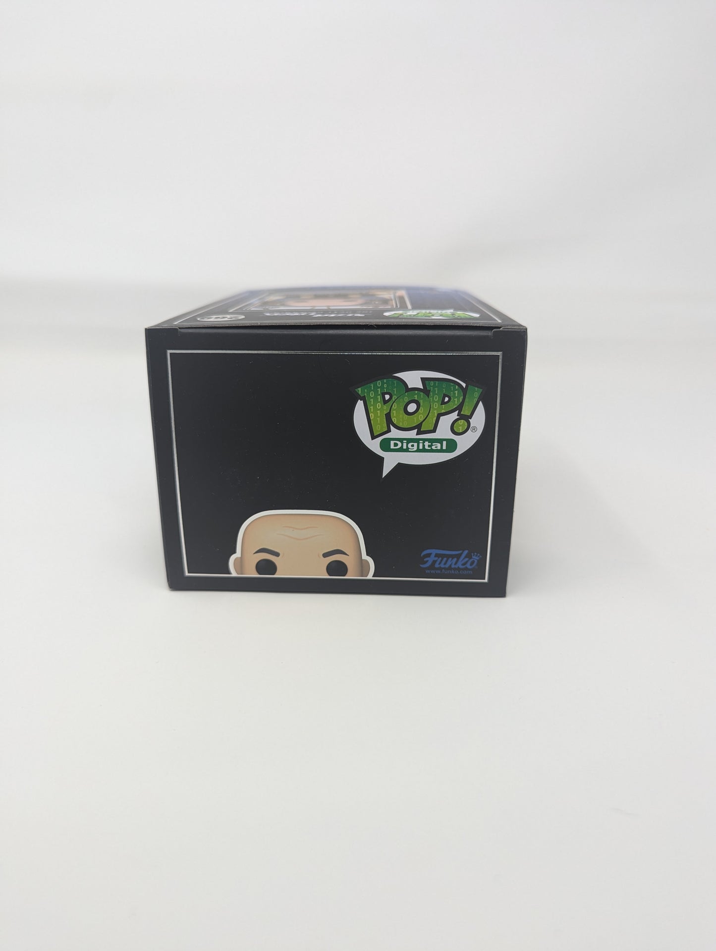 Captain Picard Funko Pop! Digital Star Trek the Next Generation Legendary Limit 2400